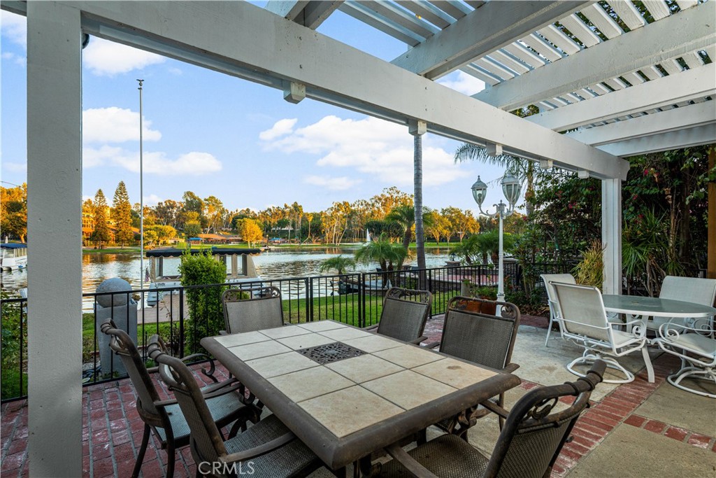 21942 Yellowstone Lane