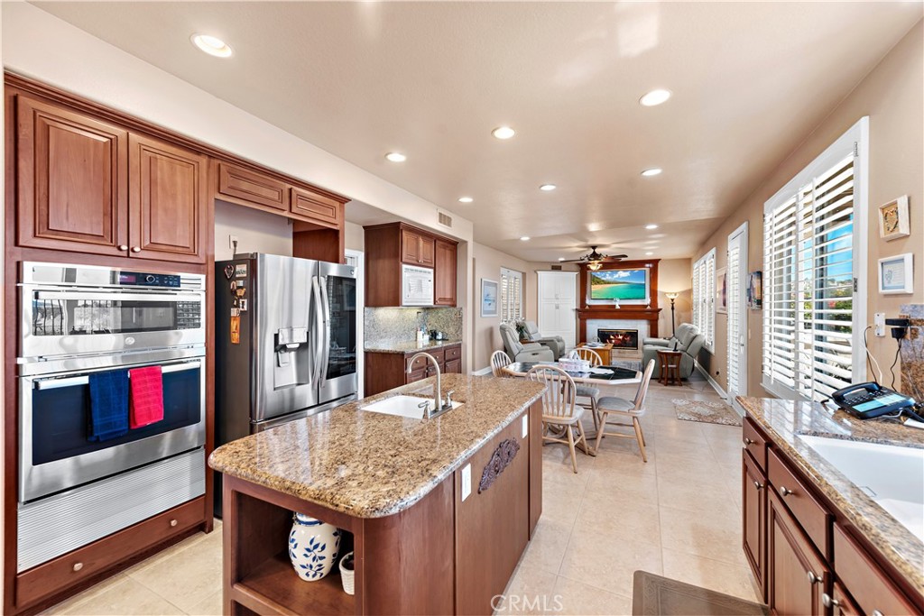 27761 Manor Hill Road