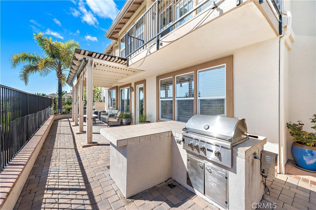 27761 Manor Hill Road