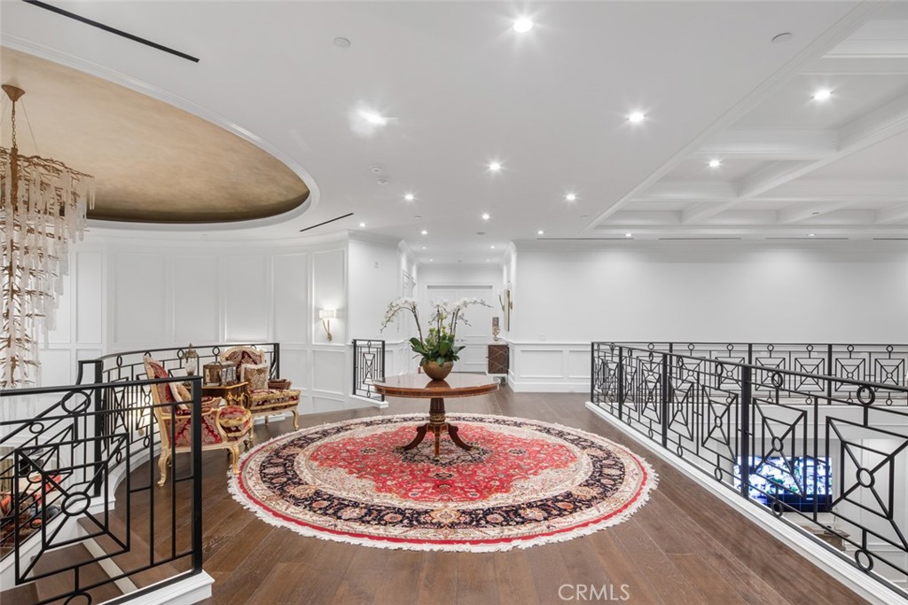 61 Palm Hill Lane