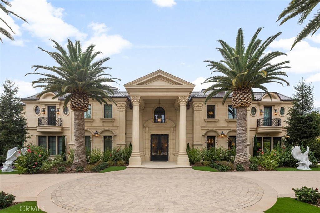 61 Palm Hill Lane