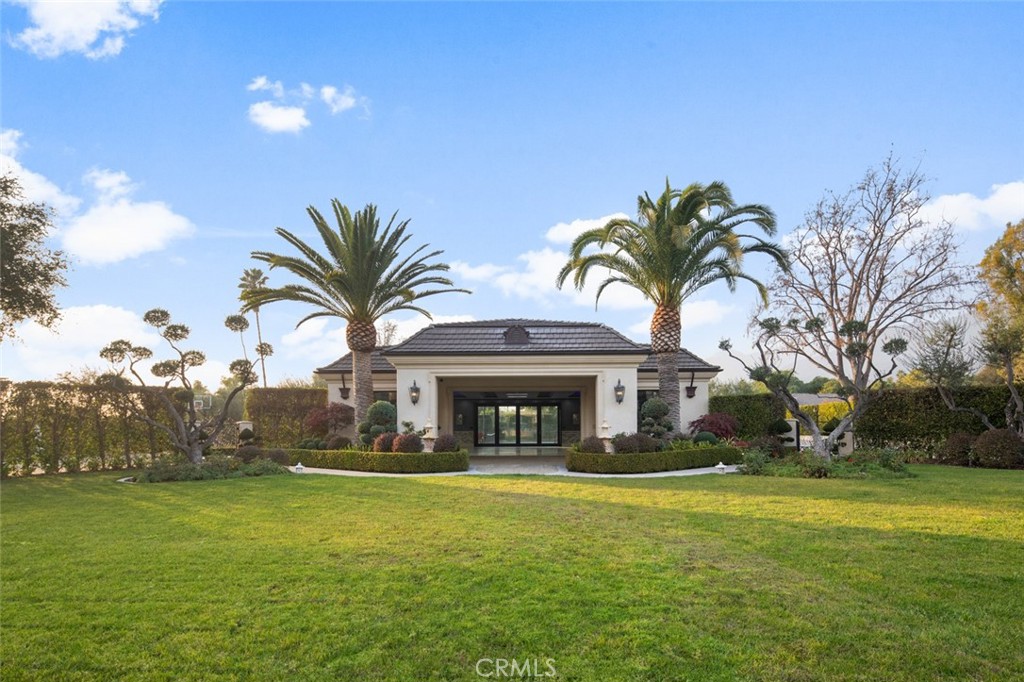 61 Palm Hill Lane