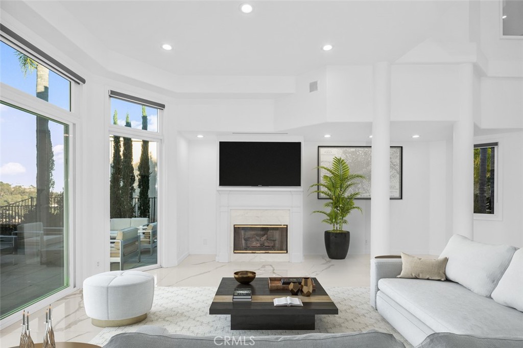 24929 Palmilla Drive