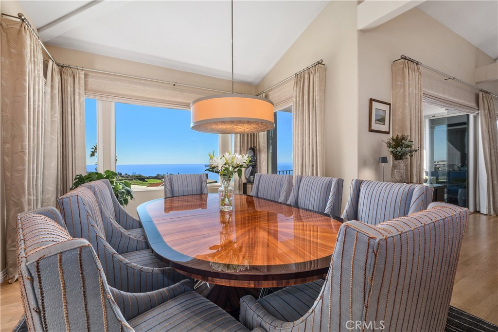 1598 Skyline Drive