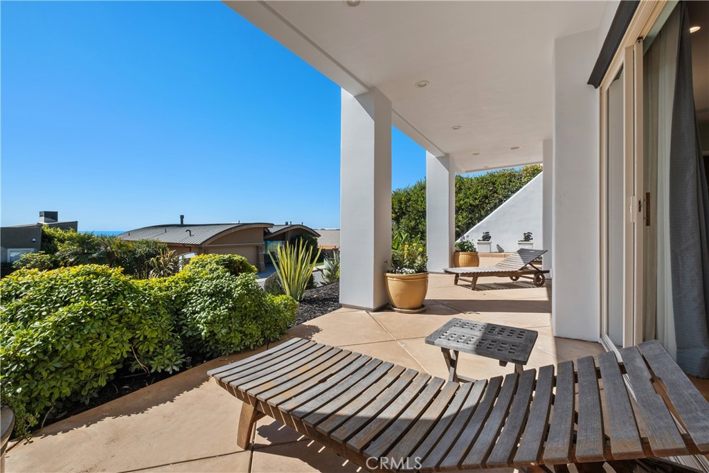 1598 Skyline Drive