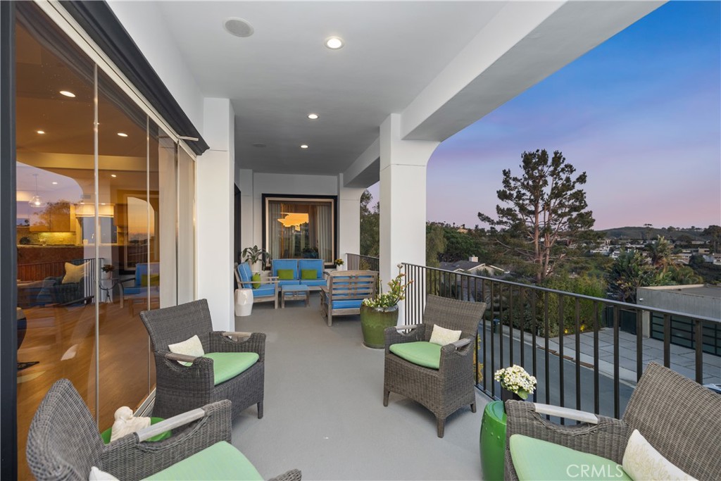 1598 Skyline Drive