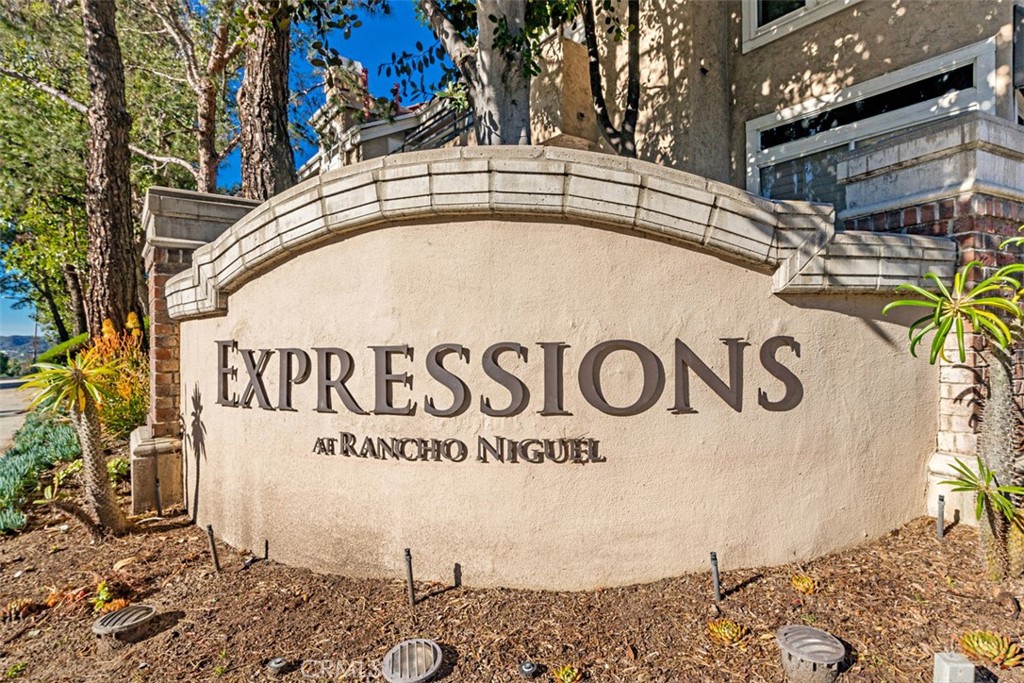 25081 Leucadia Street I