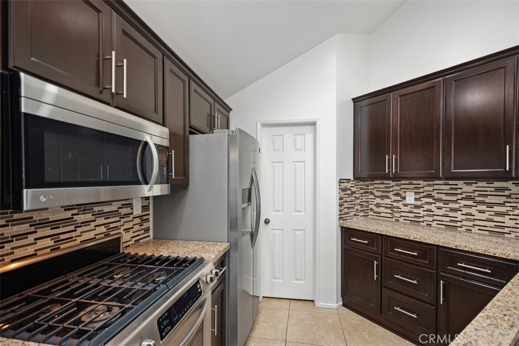 25081 Leucadia Street I