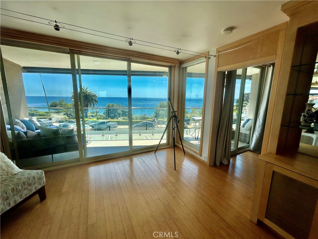 530 Cliff Drive 102