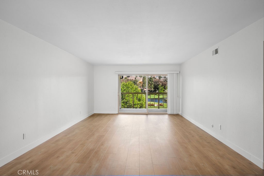 31348 W Nine Drive B4