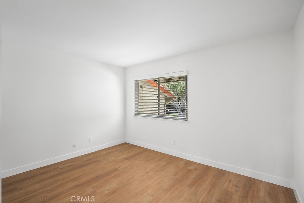 31348 W Nine Drive B4
