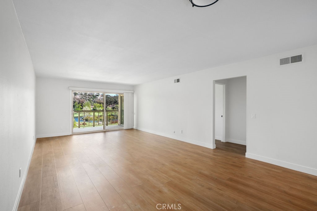 31348 W Nine Drive B4