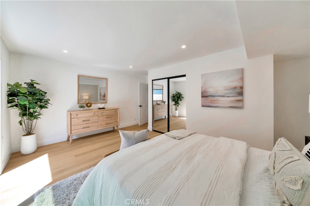 1603 Sunnyside Terrace