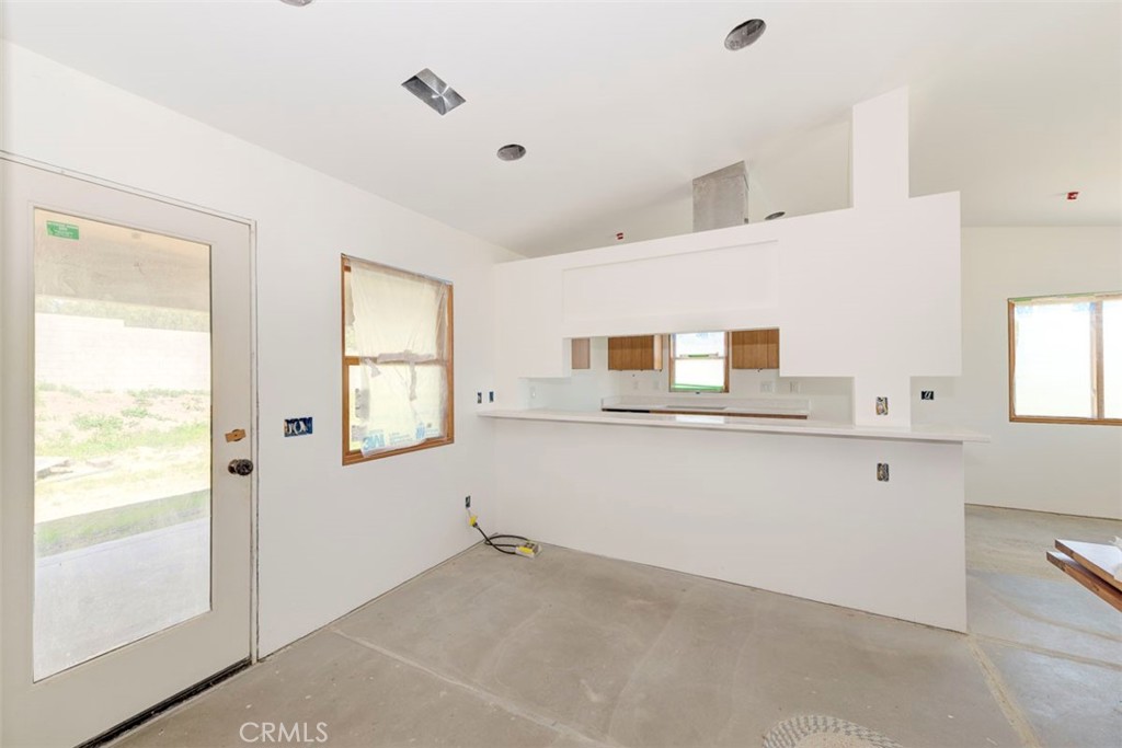 16592 Artesian Hills Ct