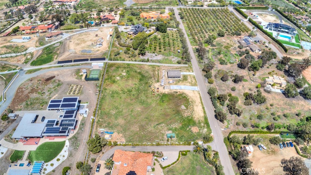 16592 Artesian Hills Ct