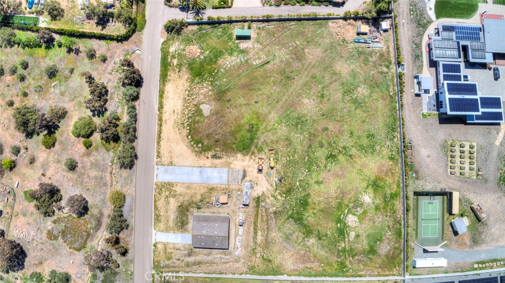 16592 Artesian Hills Ct