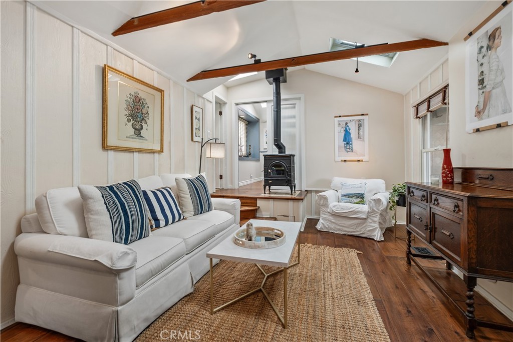 31592 Santa Rosa Dr.