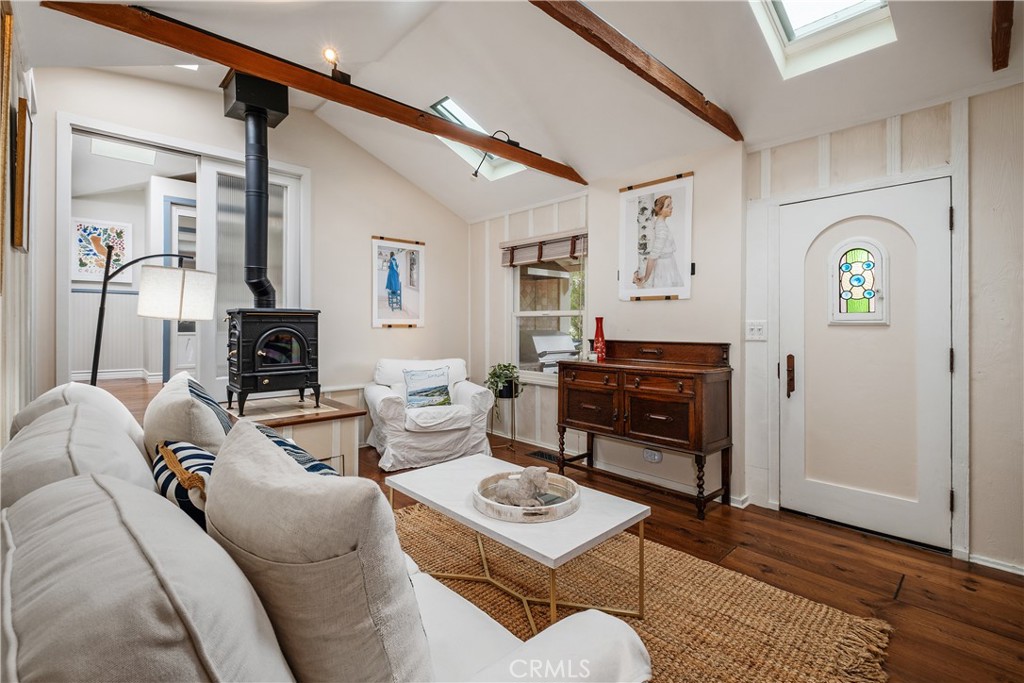 31592 Santa Rosa Dr.