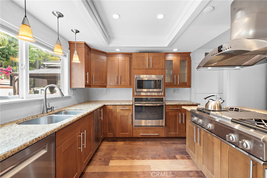3105 Calle Quieto