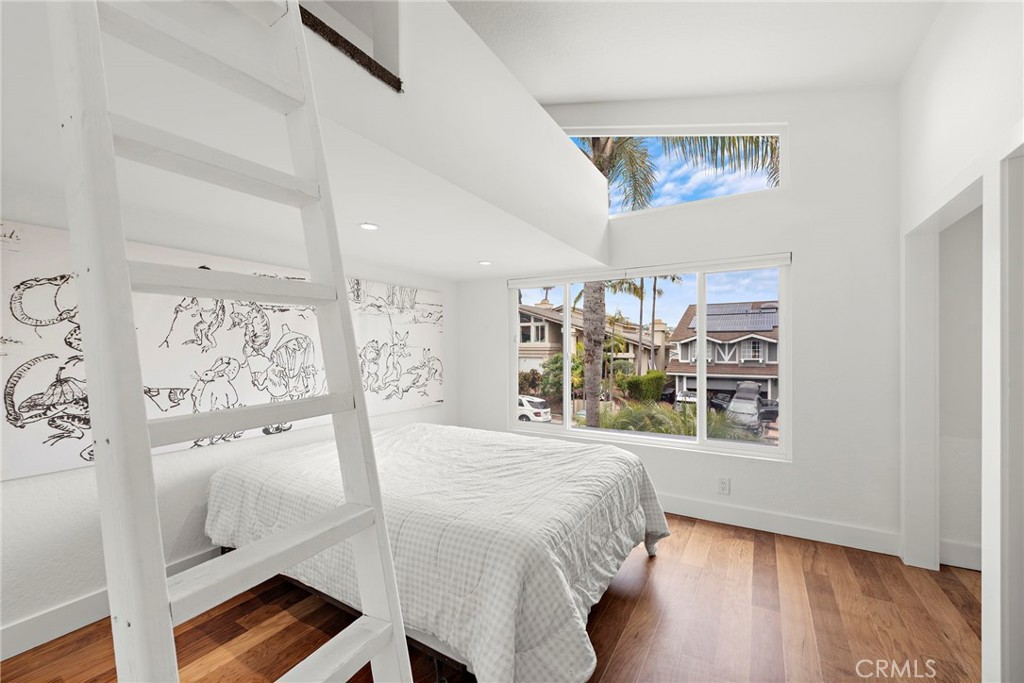 3105 Calle Quieto