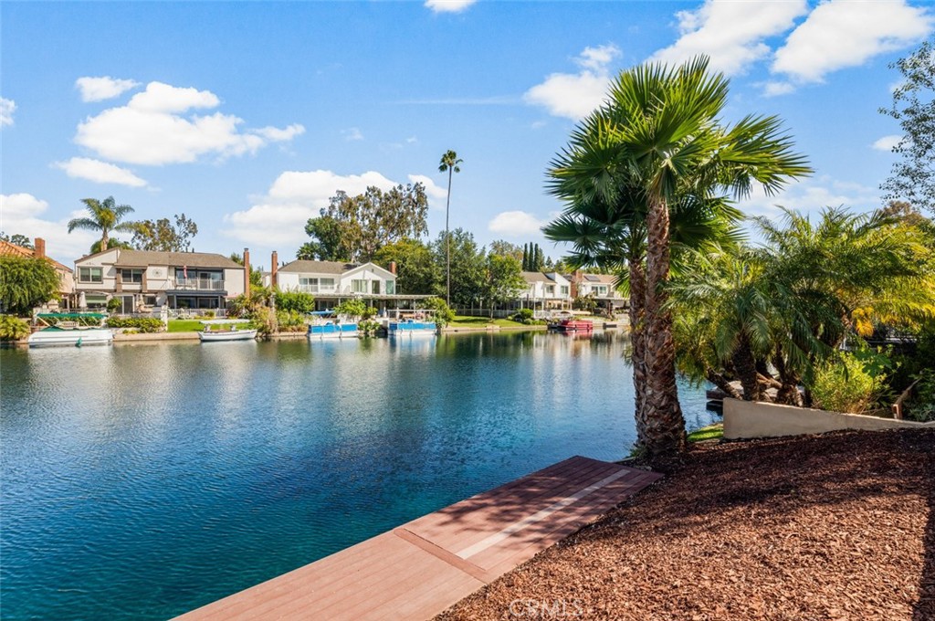 22627 Lakeside Lane