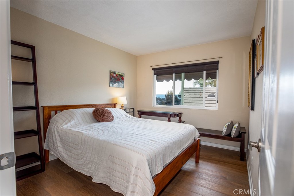 4 Amherst