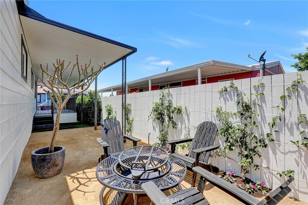 32742 Alipaz Street 23