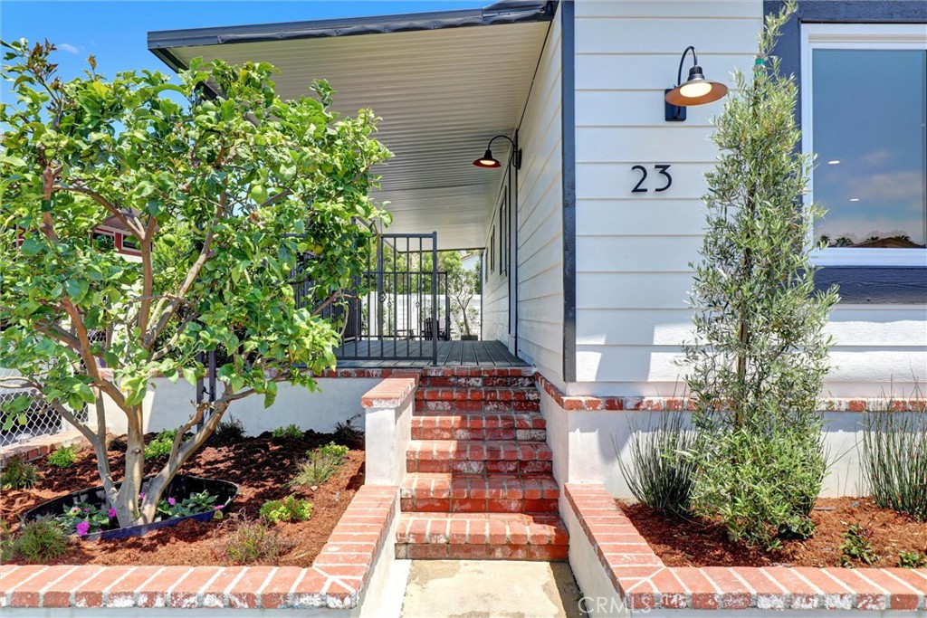 32742 Alipaz Street 23