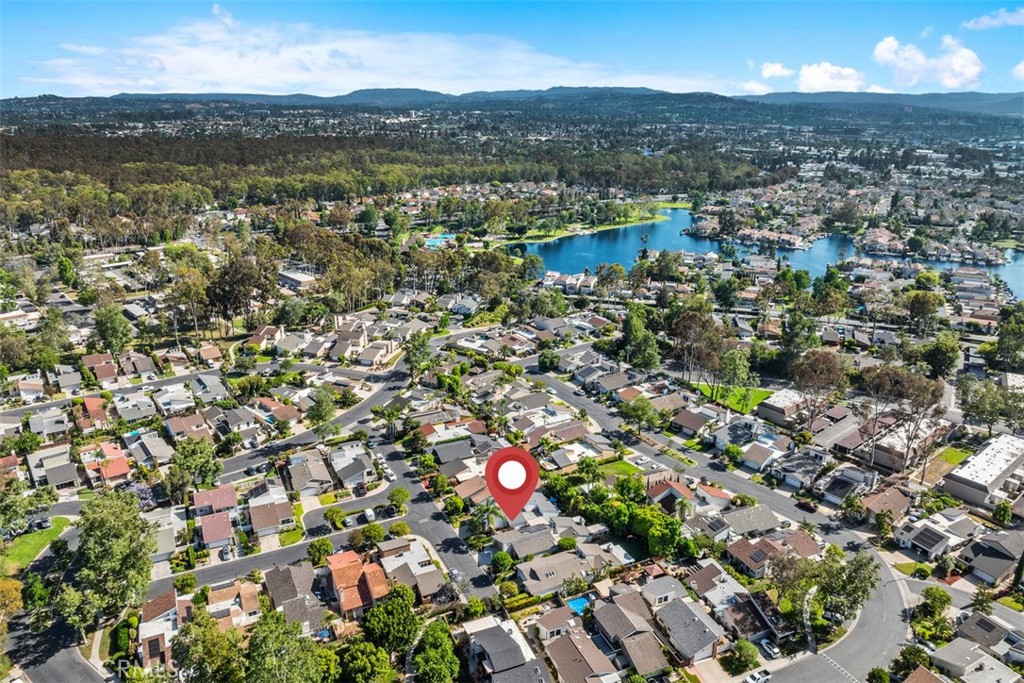 21791 Meadowview Lane