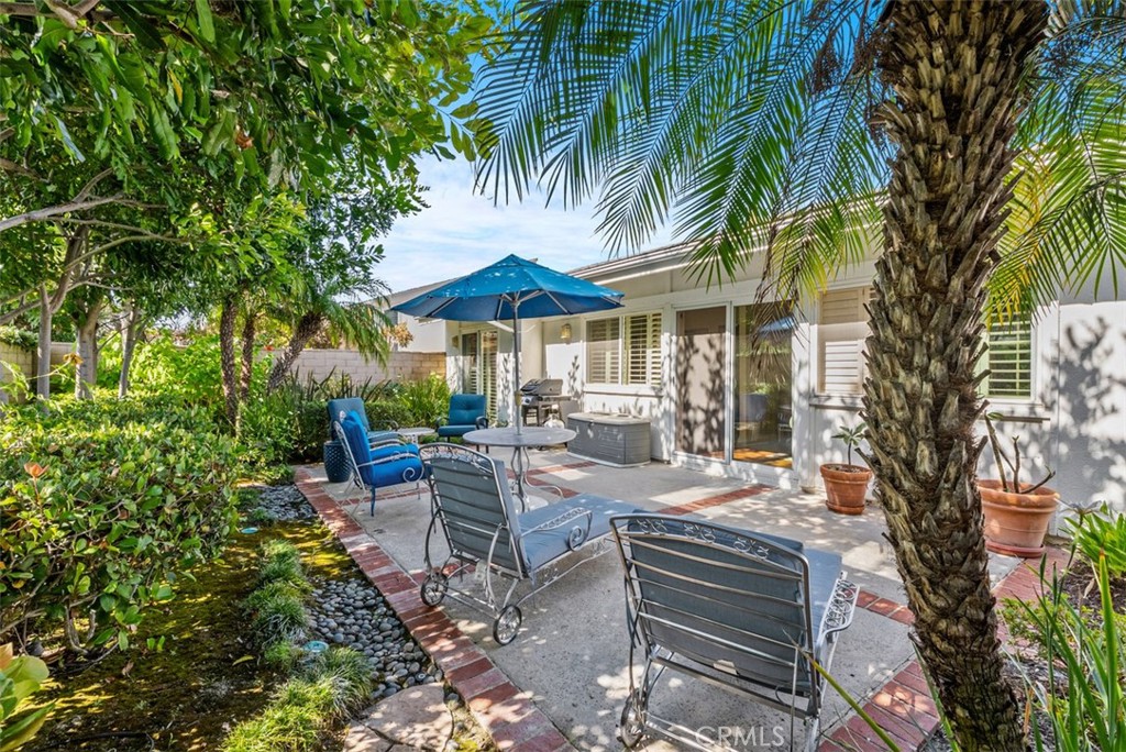 21791 Meadowview Lane