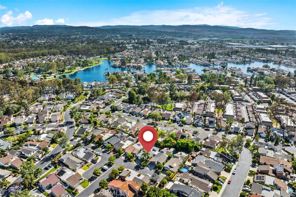 21791 Meadowview Lane