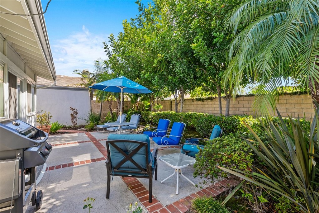 21791 Meadowview Lane