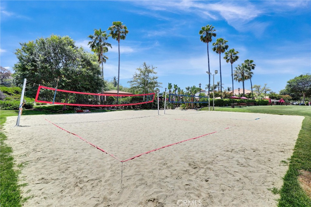 25072 Leucadia Street E