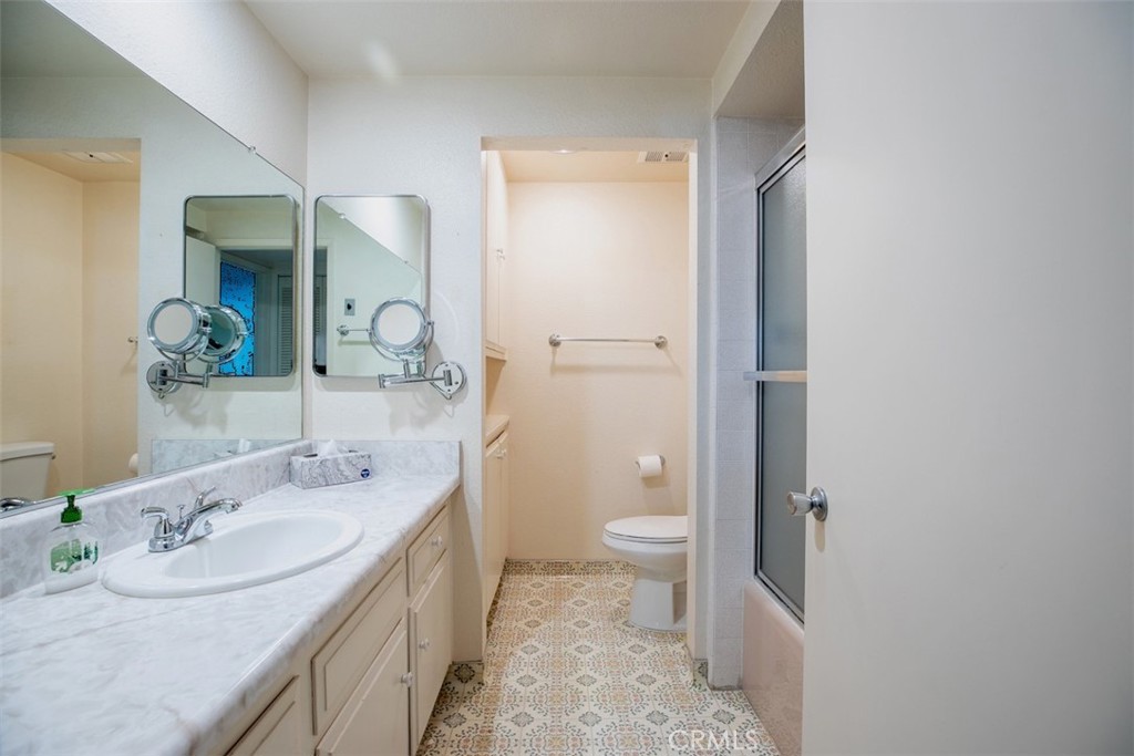 2184 #D Via Mariposa E. D