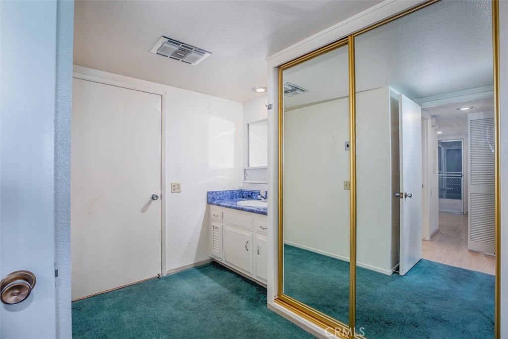 2184 #D Via Mariposa E. D