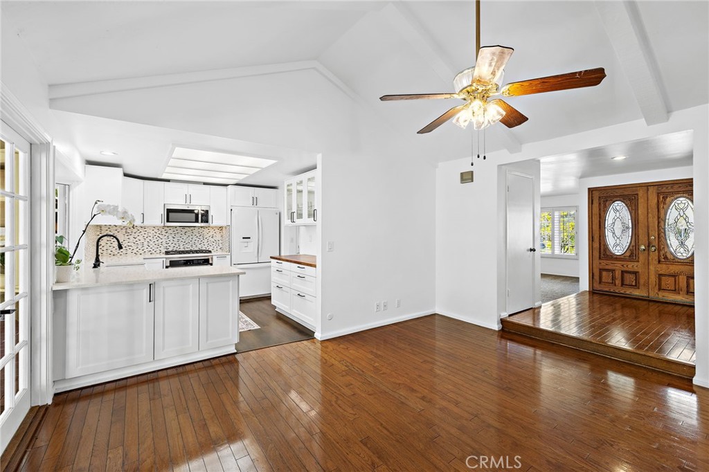 24802 La Plata Drive
