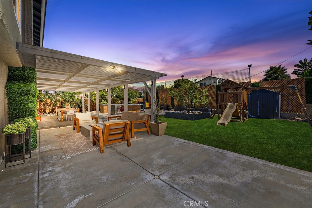25392 Neptune Drive