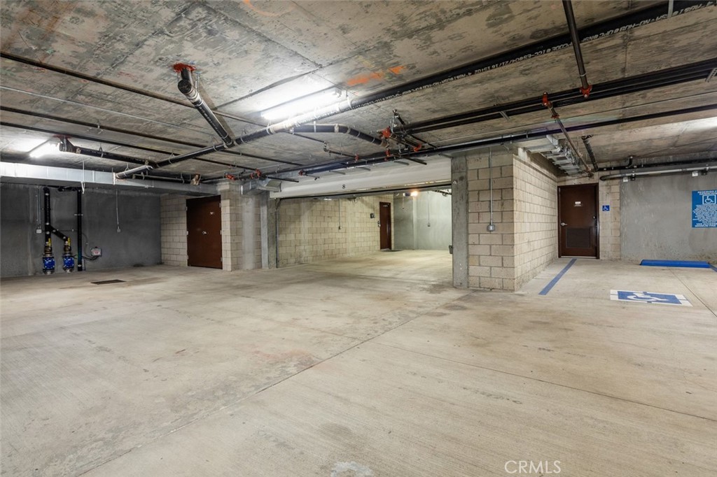 188 S Sierra Madre Boulevard 8