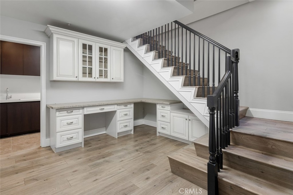 188 S Sierra Madre Boulevard 8