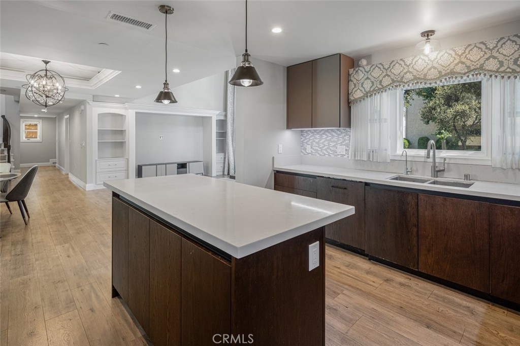 188 S Sierra Madre Boulevard 8