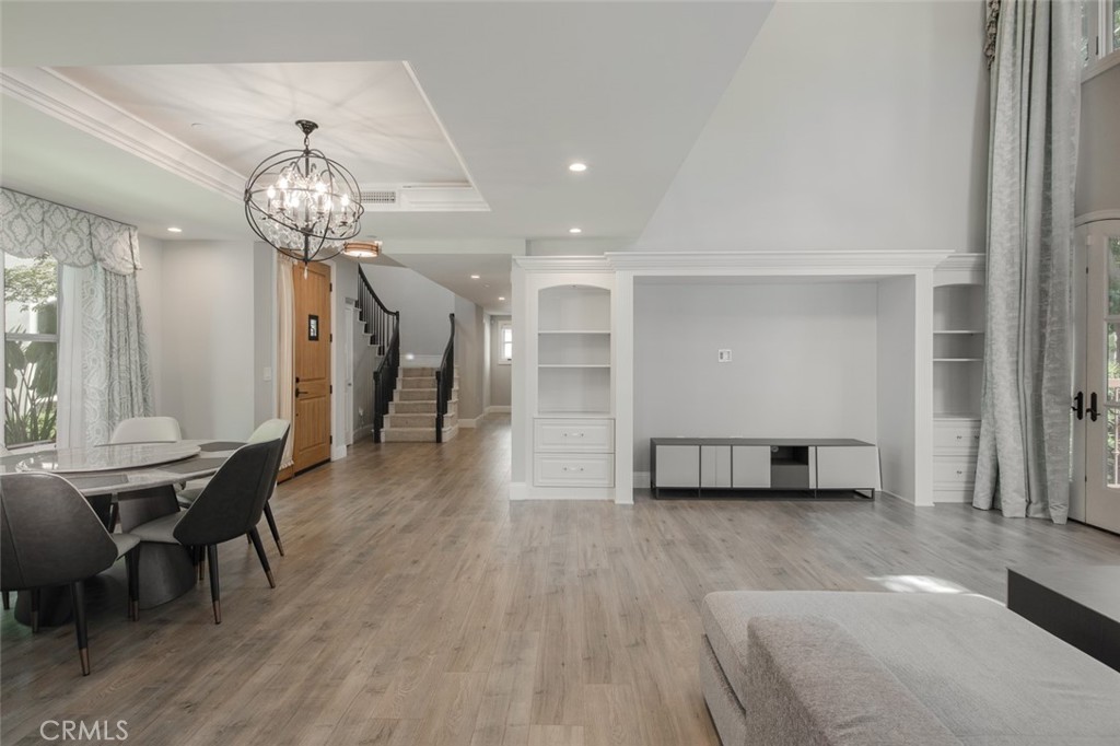 188 S Sierra Madre Boulevard 8