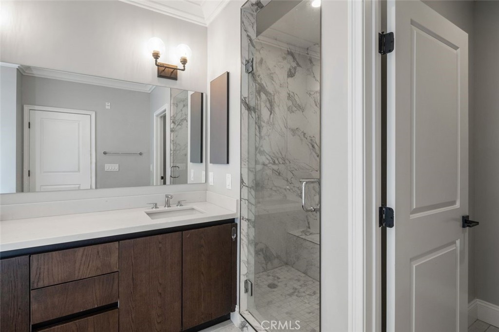 188 S Sierra Madre Boulevard 8