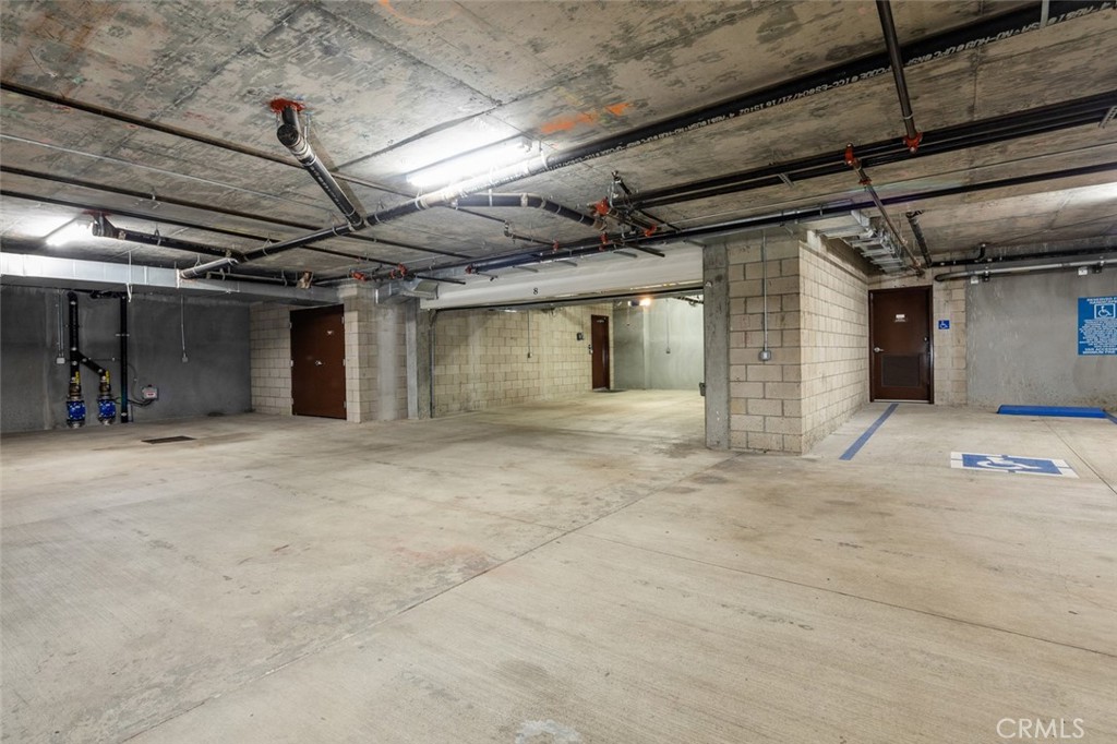 188 S Sierra Madre Boulevard 8