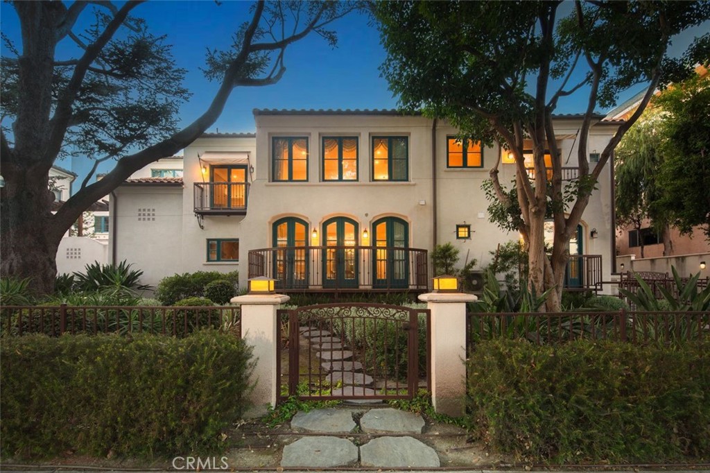 188 S Sierra Madre Boulevard 8