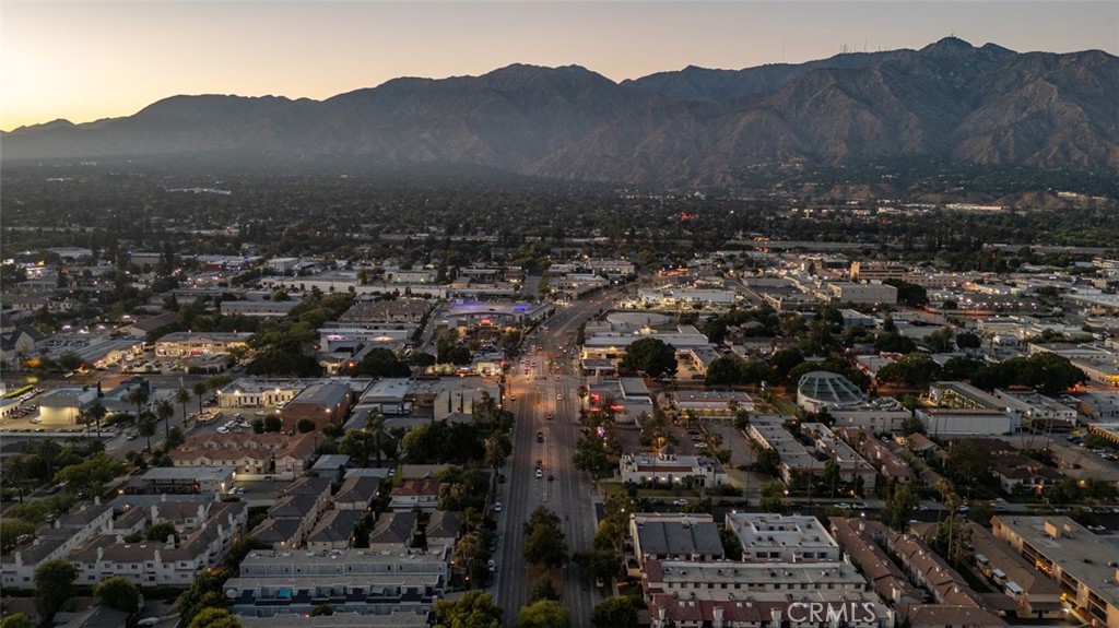 188 S Sierra Madre Boulevard 8