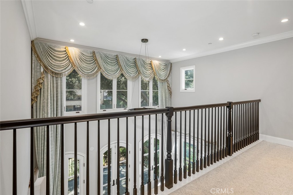 188 S Sierra Madre Boulevard 8