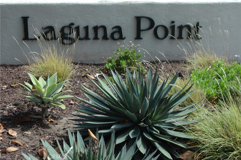 543 LAGUNA Drive