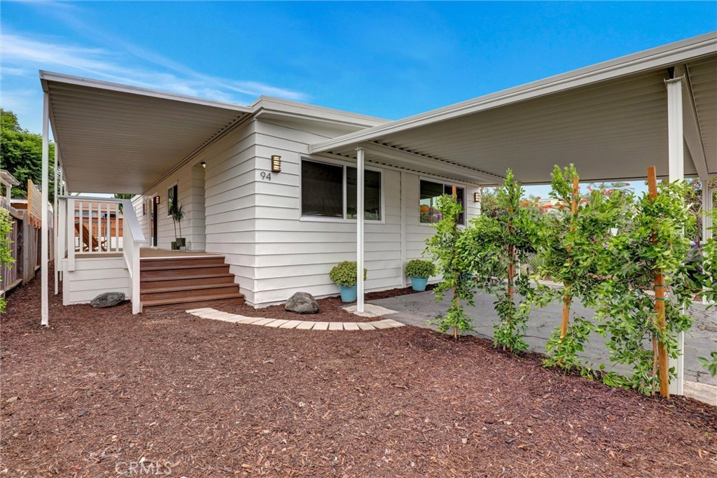 32742 Alipaz Street 94