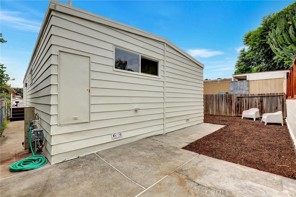 32742 Alipaz Street 94