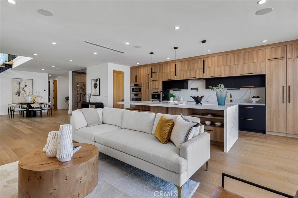 21907 Erie Lane